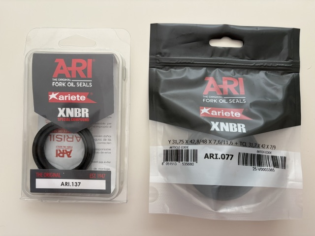 Ariete spare parts: blister pack (left) vs pre-made doypack (right) — DolcePack transition